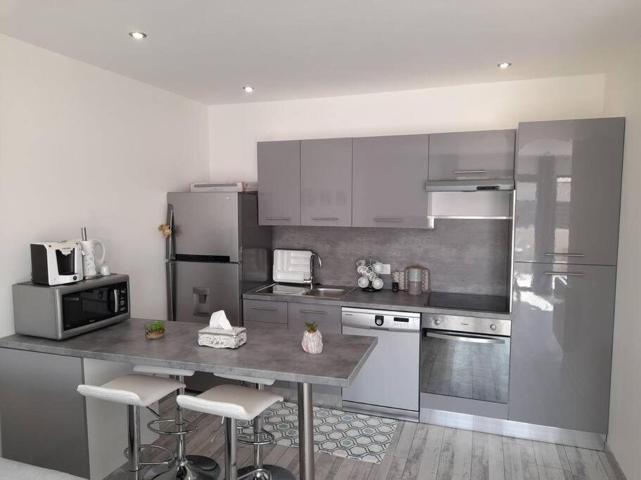 Belle Maison Neuve A 15 Min De Bordeaux Et 35 Min Cestas Bagian luar foto